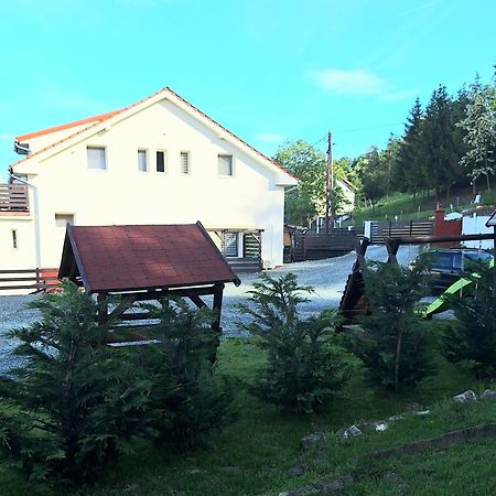 Holling Apartman Fertőboz Exteriér fotografie